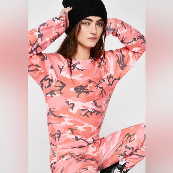 Wildfox Fire Camo Sweatshirt Orange Pink Size Large - Picture 10 of 10